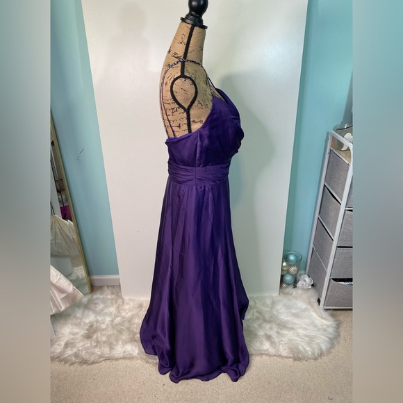 BELSOIE Gown size 16 - Picture 6 of 13